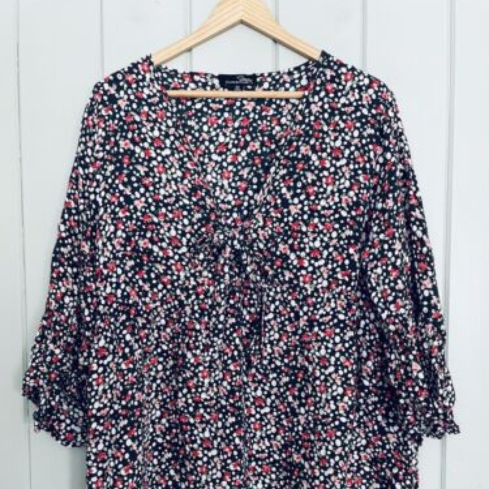 Suzanne Betro Top Small V-Neck Tie Front Bell Sleeves Polka Dot Floral Boho